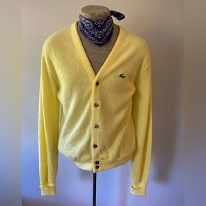 Vintage 70’s/80’s buttery yellow Izod Cardigan. M Large. Very nice condition.